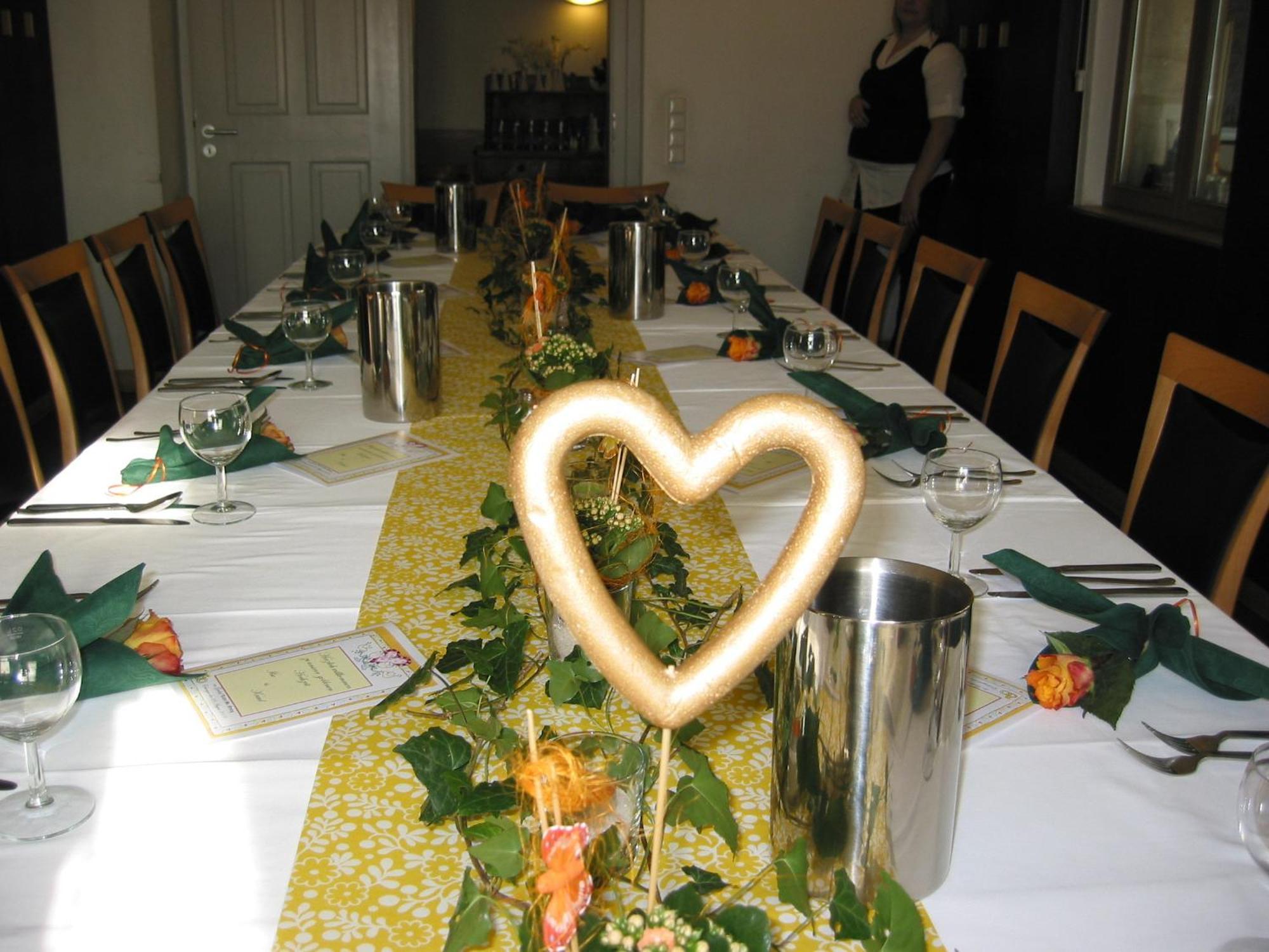ארלנגן Hotel Und Gasthof Ritter St. Georg מראה חיצוני תמונה